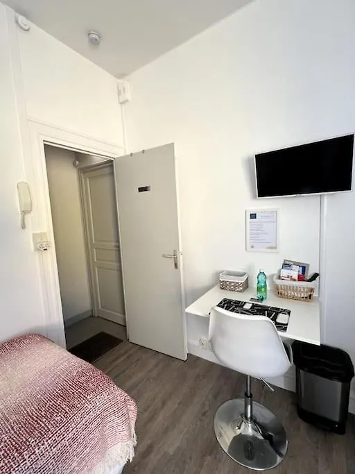 V 1 - Confortable Studio Pres Gare Et Centre-Ville Rennes France
