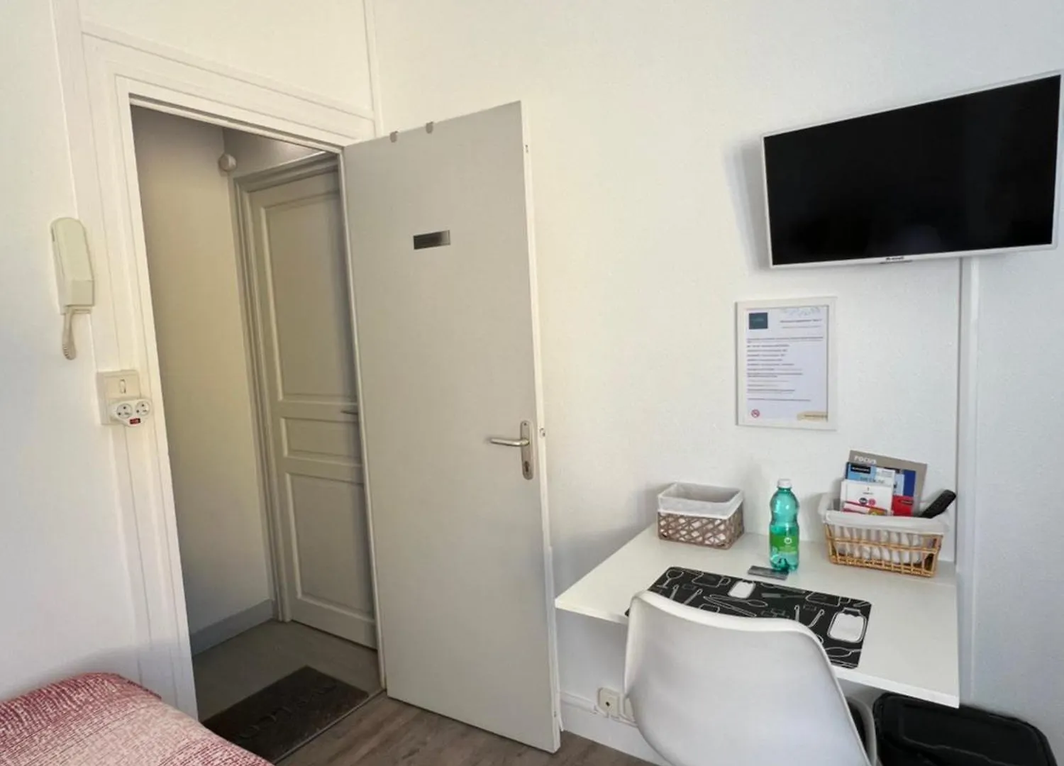 Appartement V 1 - Confortable Studio Pres Gare Et Centre-Ville Rennes France